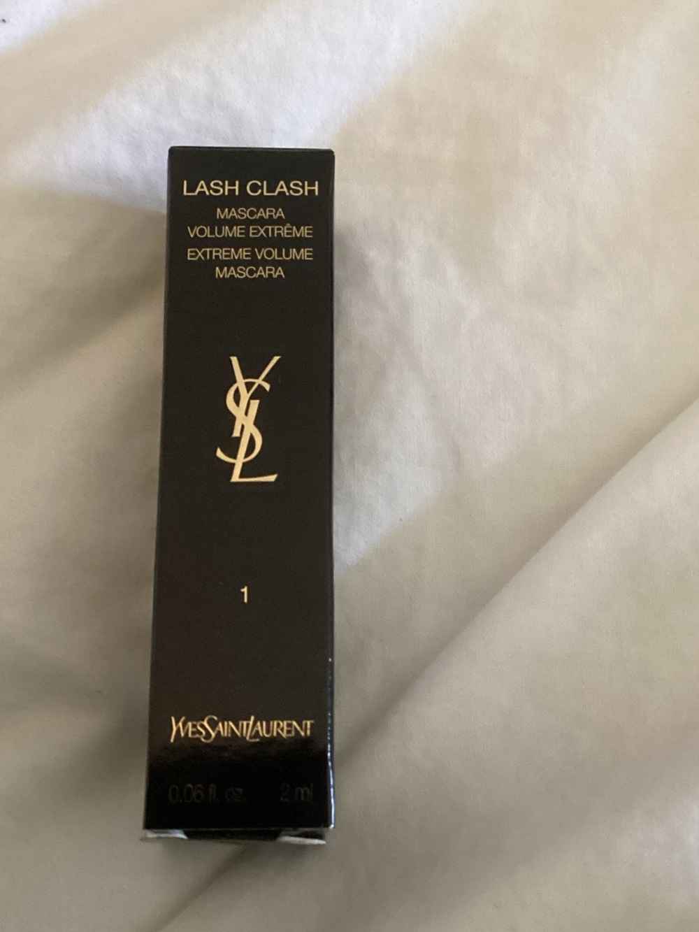 Yves Saint Laurent Pink Logo Travel Pouch w/Assorted Mini Cosmetics
5 piece set - Picture 6 of 10